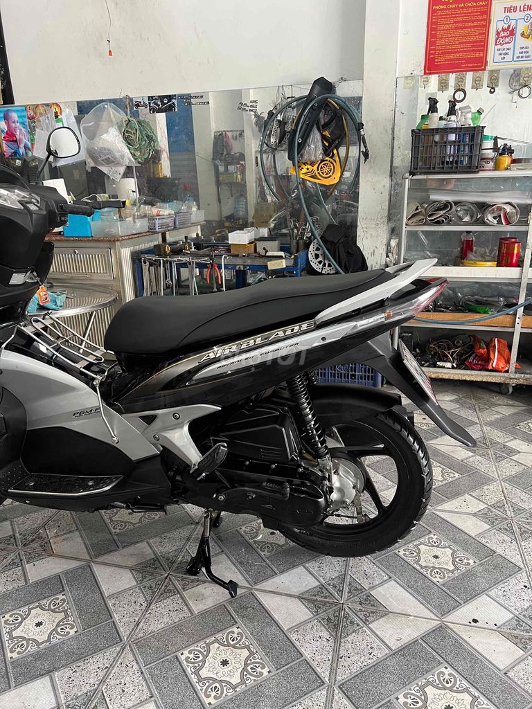 Honda Airblade 2009 - ảnh 4
