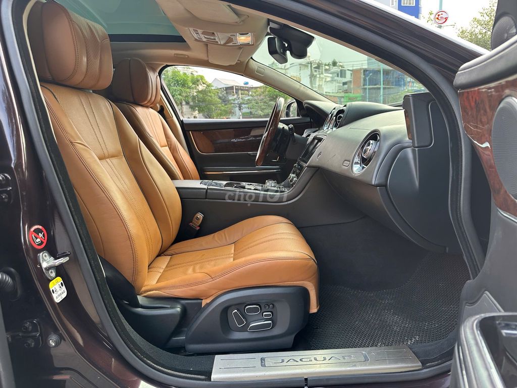 Jaguar 2016 - ảnh 2