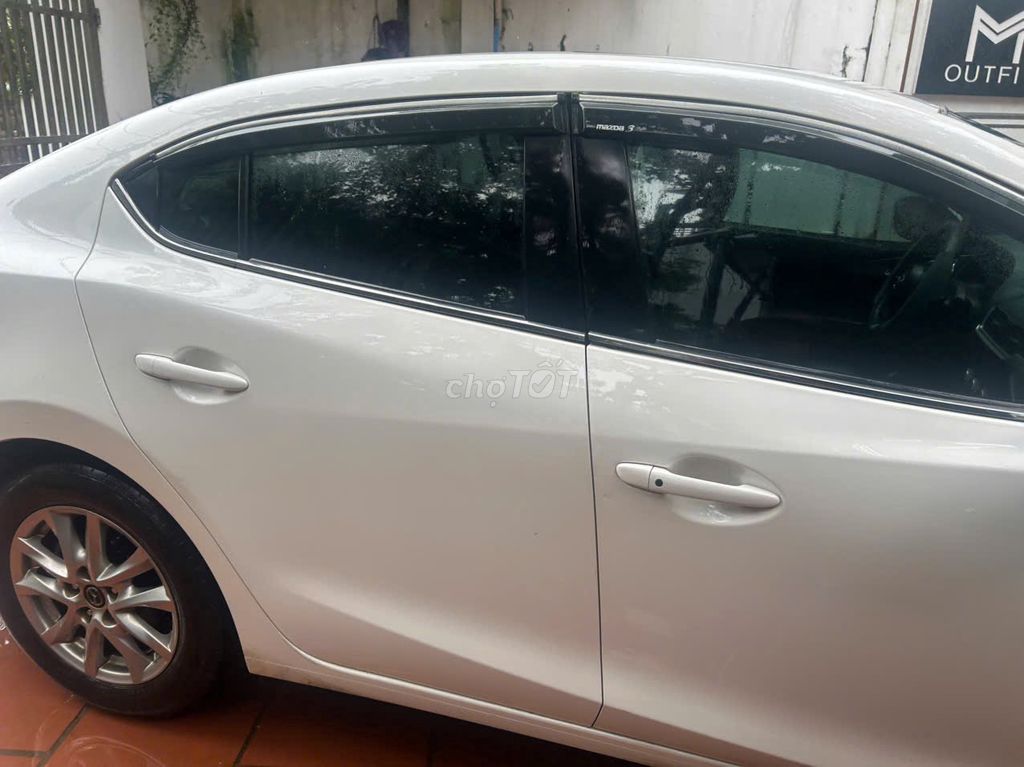 Mazda 3 1.5 AT 2018 - ảnh 4