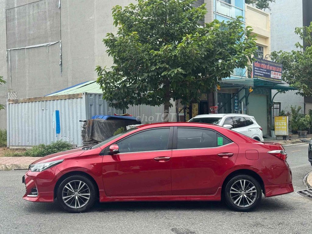 Toyota Corolla Altis 2020 - ảnh 4