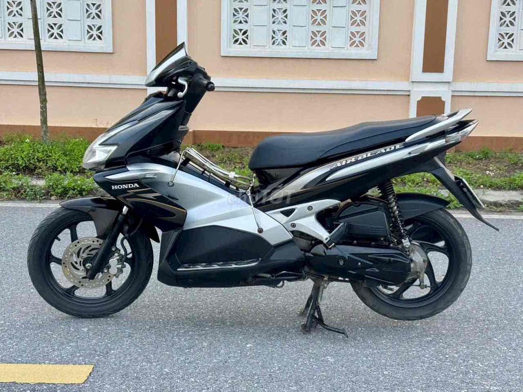 Honda Air Blade 2010 - ảnh 4
