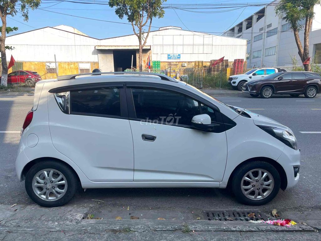 Chevrolet Spark 2016 - ảnh 3