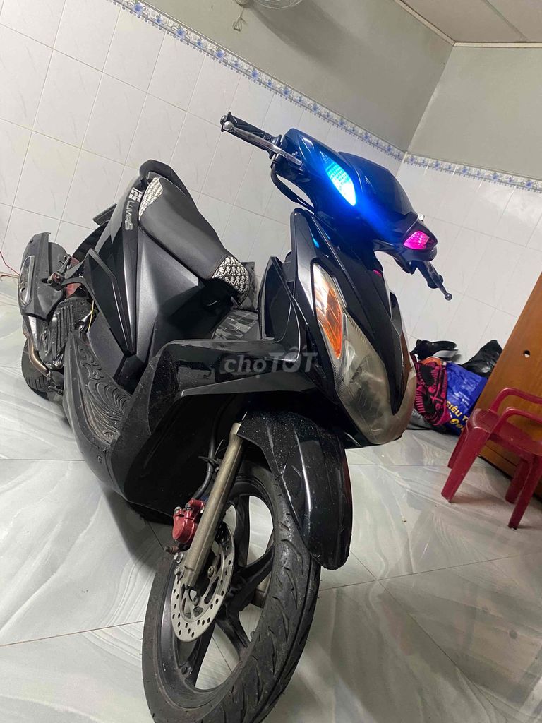 Yamaha Luvias 2013 - ảnh 1