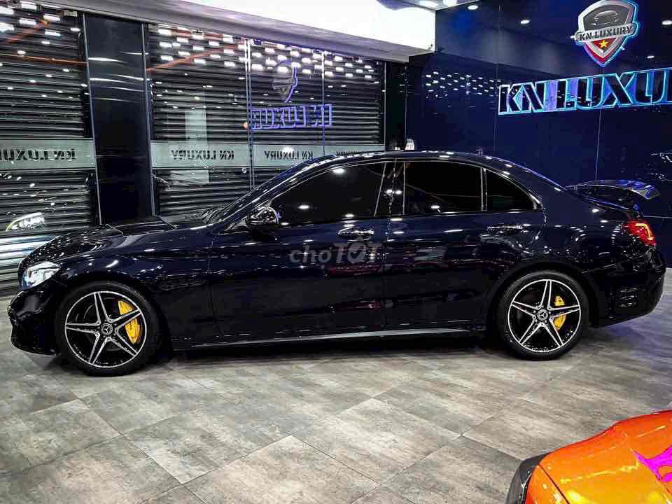 Mercedes-Benz 2019 - ảnh 2