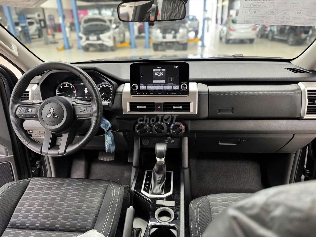 Mitsubishi Triton 2026 - ảnh 3