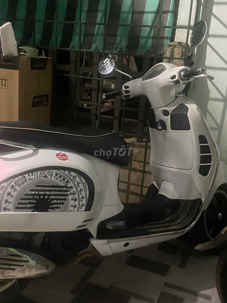 Piaggio Vespa 2015 - ảnh 1