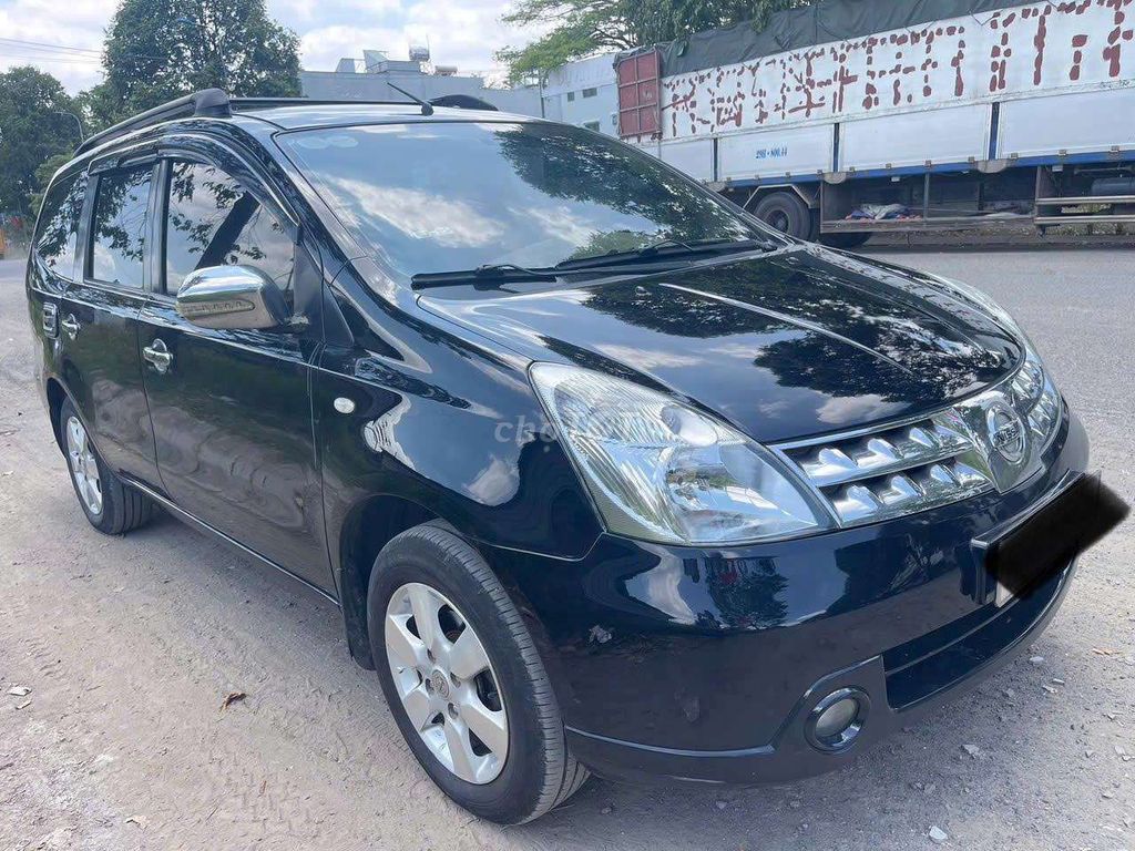 Nissan 2010 - ảnh 2
