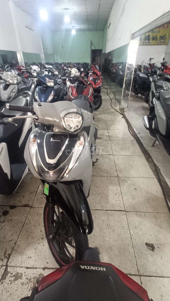 Honda SH Mode 2021 - ảnh 3