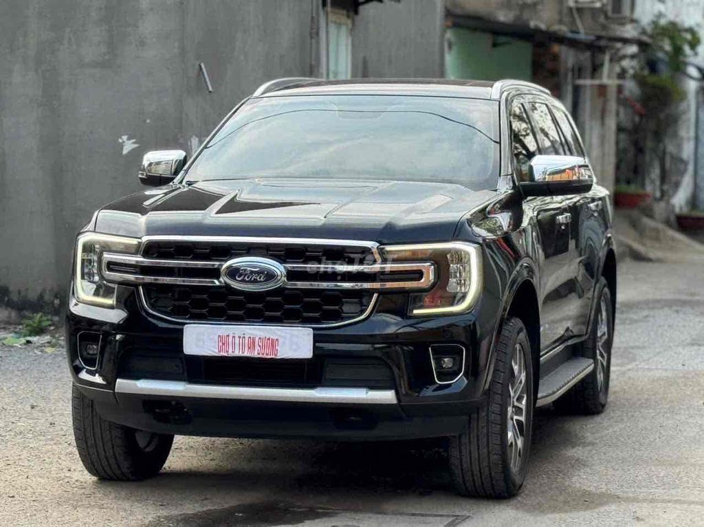 Ford Everest 2022 - ảnh 2