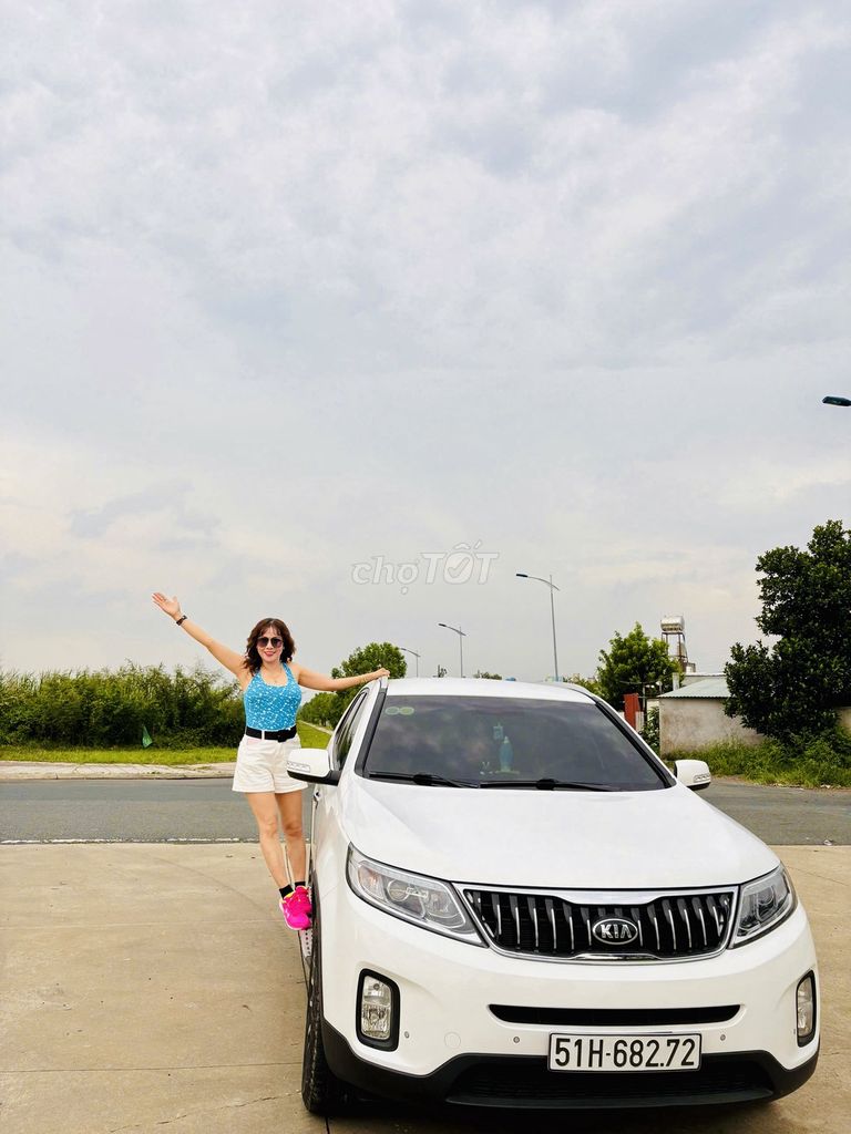 Kia Sorento - ảnh 1