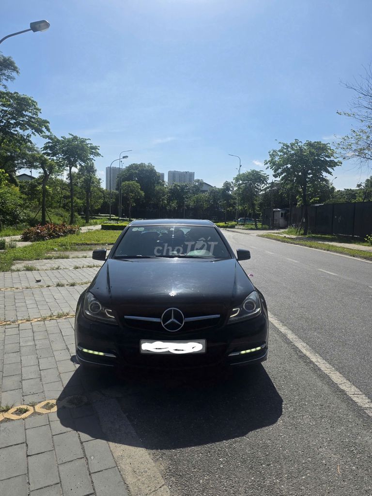 Mercedes-Benz 2013 - ảnh 1