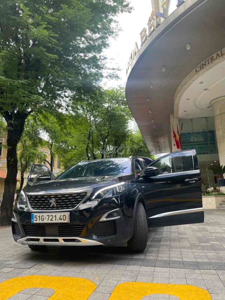 Peugeot 5008 2018 - ảnh 1