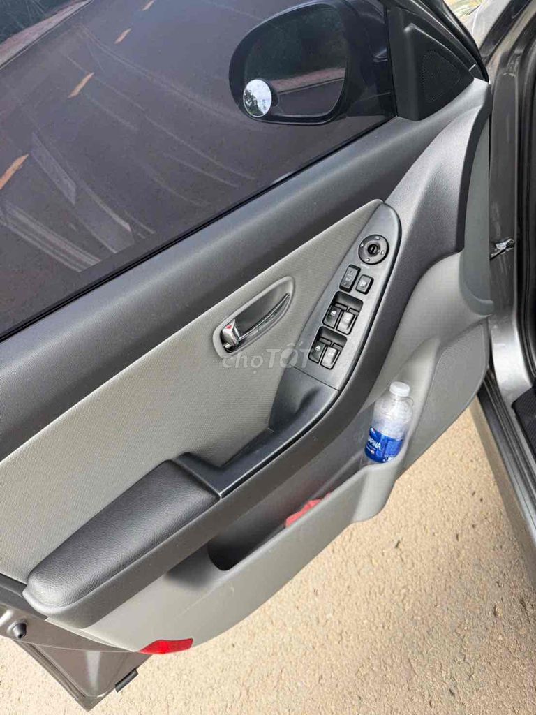 Hyundai Avante 2011 - ảnh 5