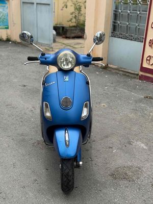 Piaggio Vespa 2010 - ảnh 1