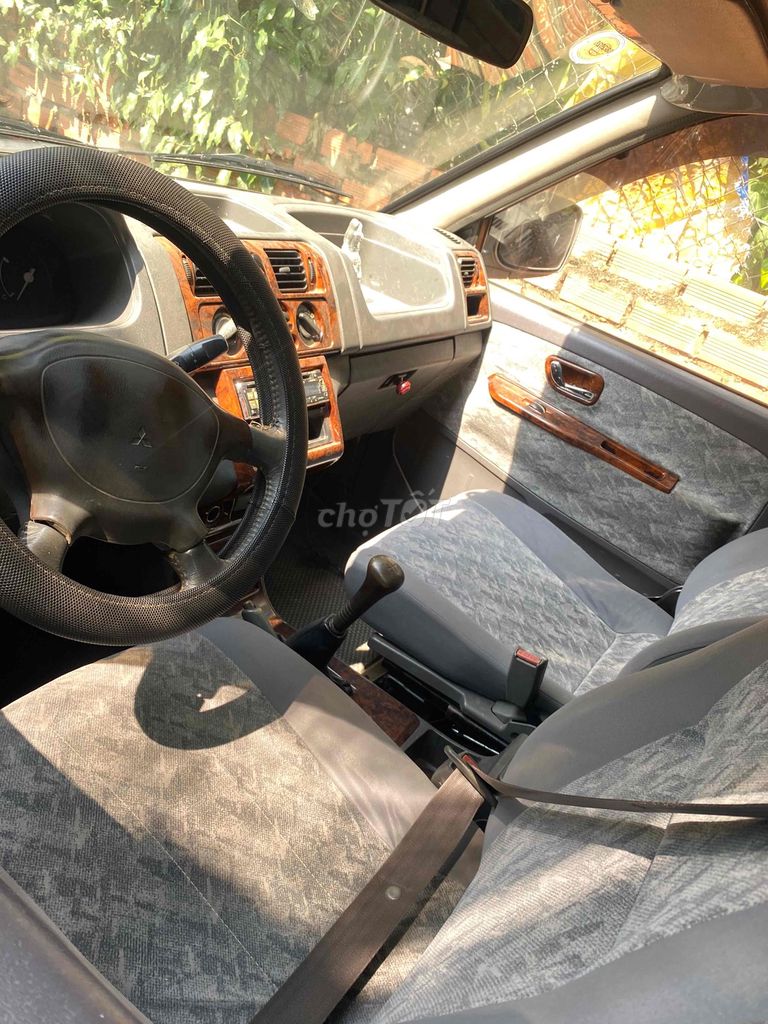 Mitsubishi Jolie 2003 - ảnh 3
