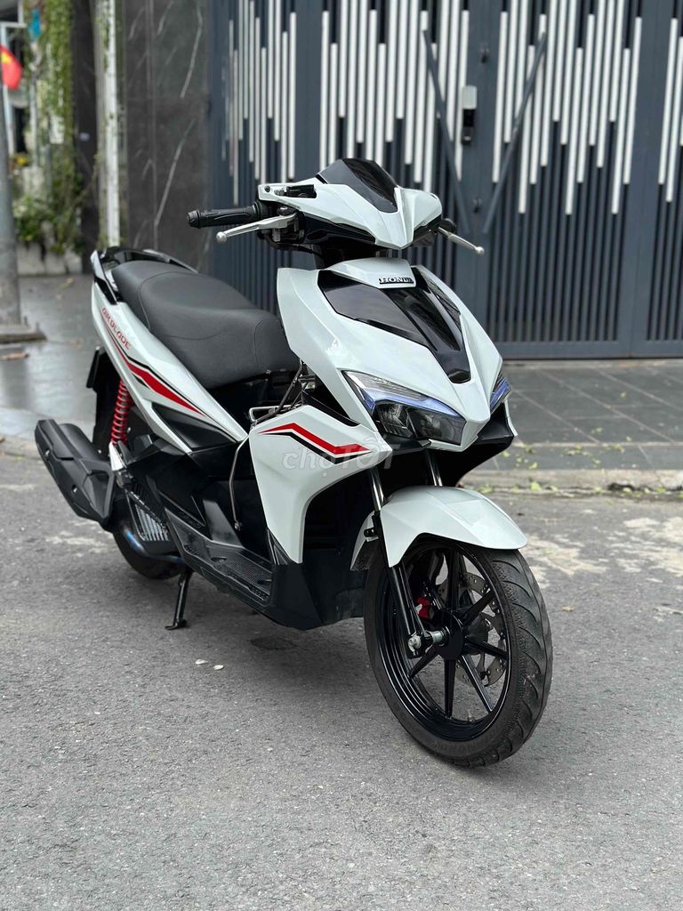 Honda Air Blade 2017 - ảnh 1