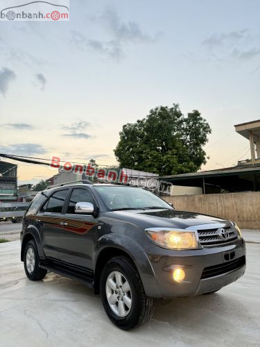 Toyota Fortuner 2.5G 2010 - ảnh 1