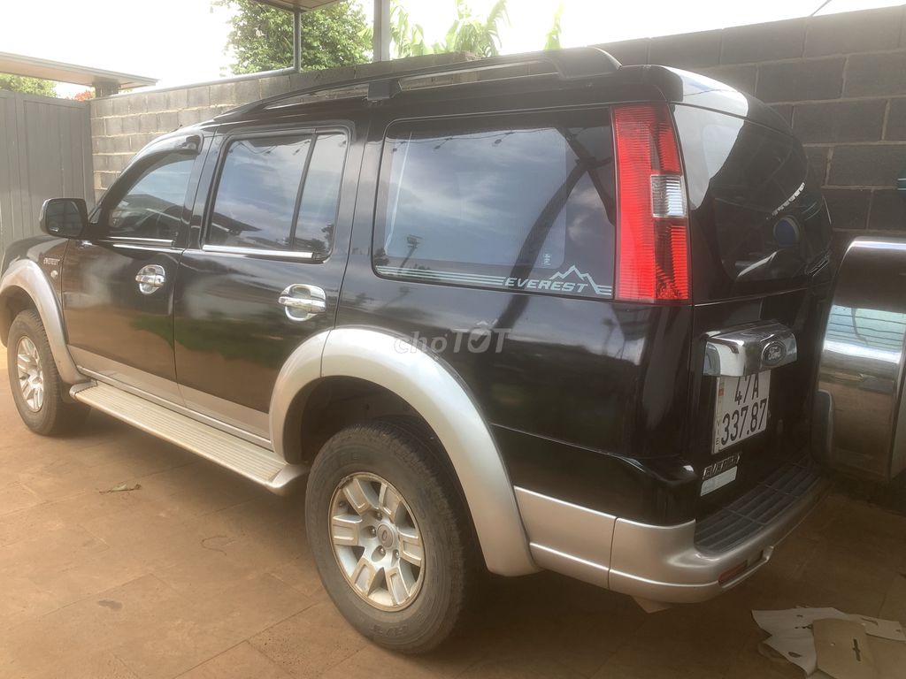 Ford Everest 2008 - ảnh 1