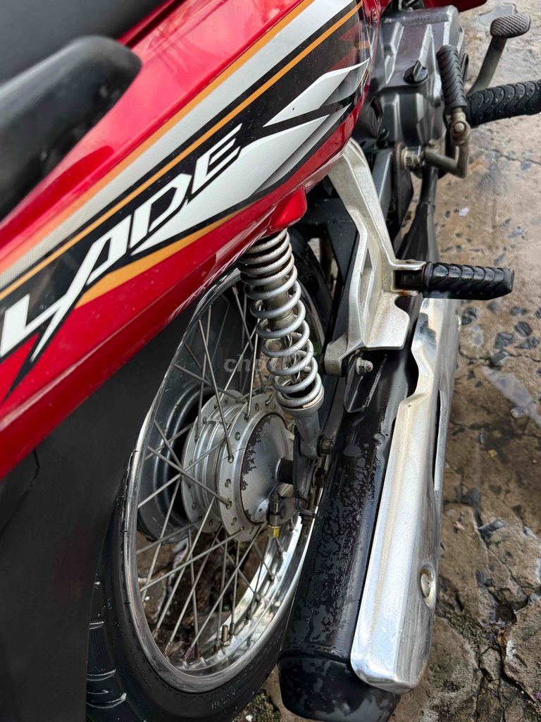 Honda Blade 2017 - ảnh 2