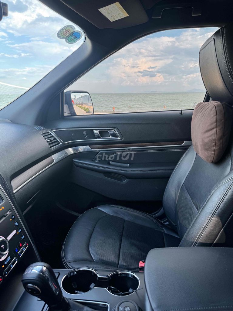Ford Explorer 2019 - ảnh 3