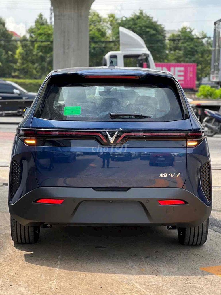 VinFast MPV 7 - ảnh 5
