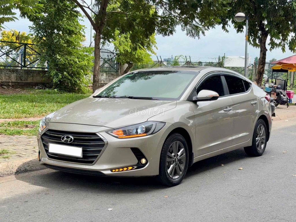Hyundai Elantra 2019 - ảnh 3