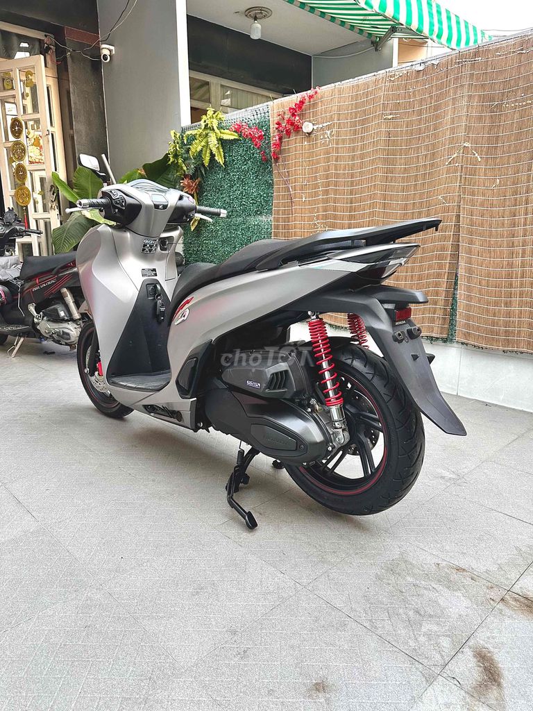 Honda SH 2023 - ảnh 5