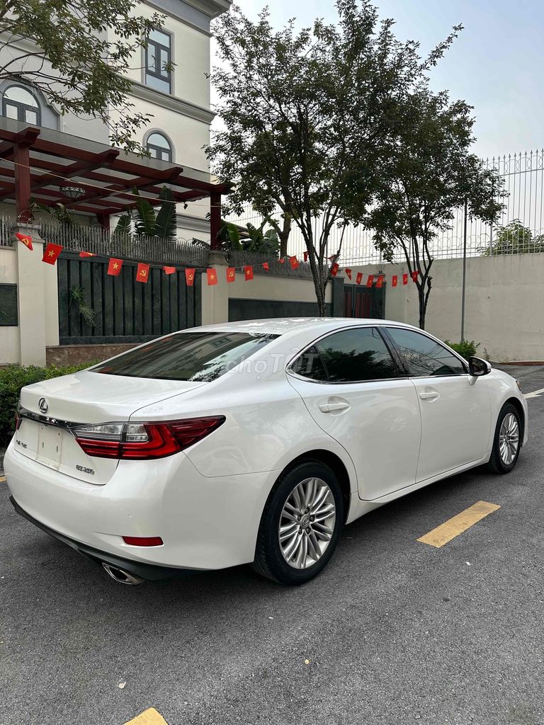 Lexus 2015 - ảnh 4