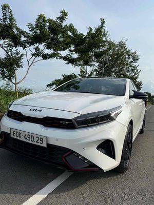Kia Cerato - ảnh 1