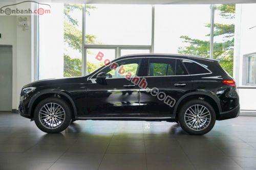 Mercedes-Benz 2025 - ảnh 2