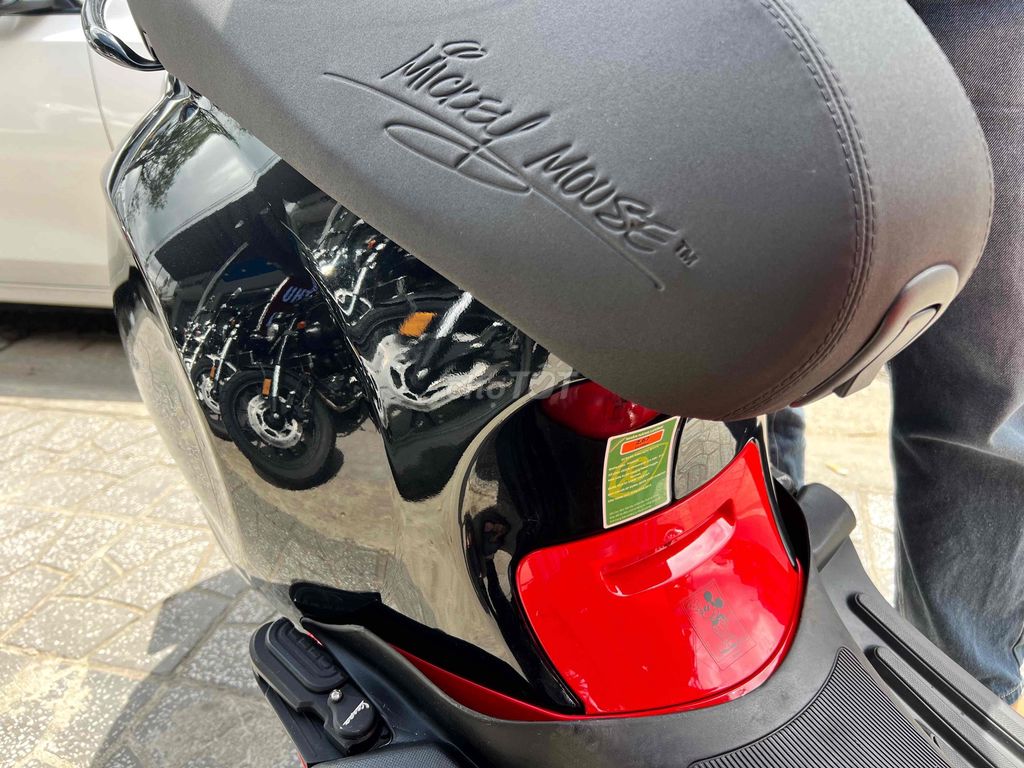 Vespa Primavera 2025 - ảnh 3