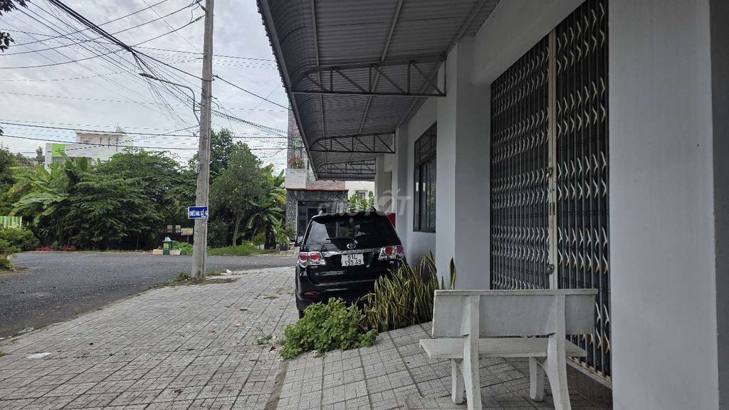 Toyota Fortuner 2013 - ảnh 2