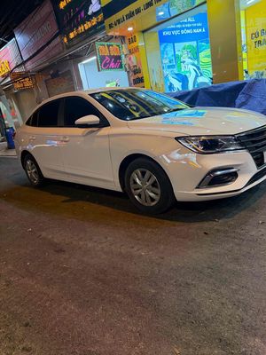 MG MG5 - ảnh 1