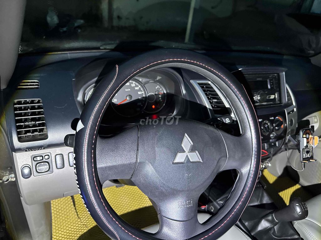 Mitsubishi Pajero Sport 2016 - ảnh 3