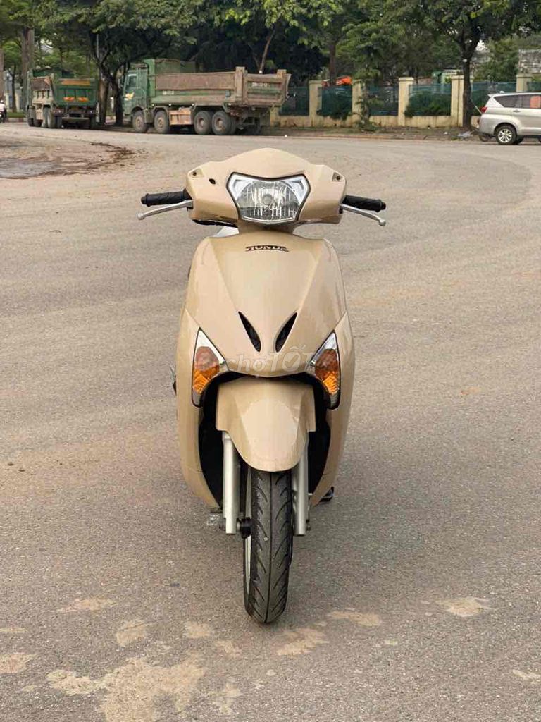 Honda Lead 2012 - ảnh 3