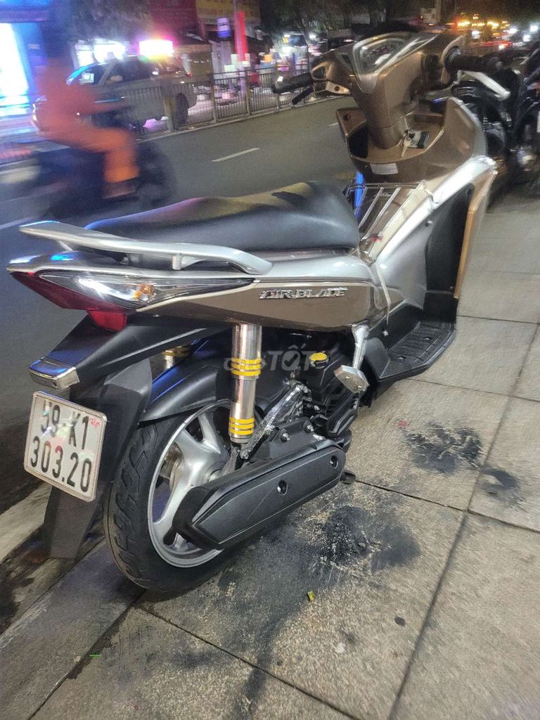 Honda 2012 - ảnh 2