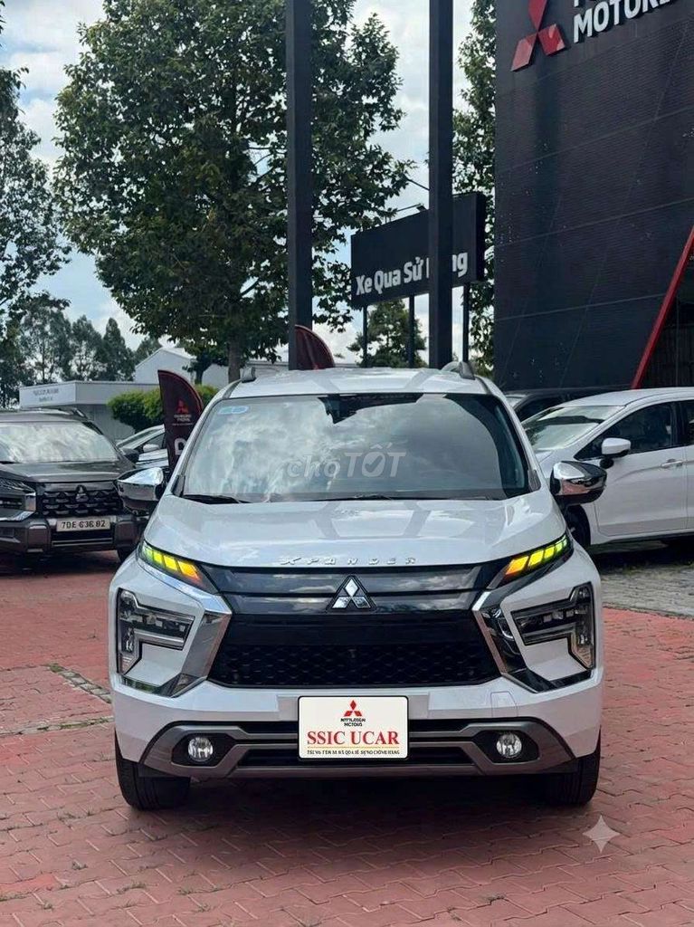 Mitsubishi - ảnh 1