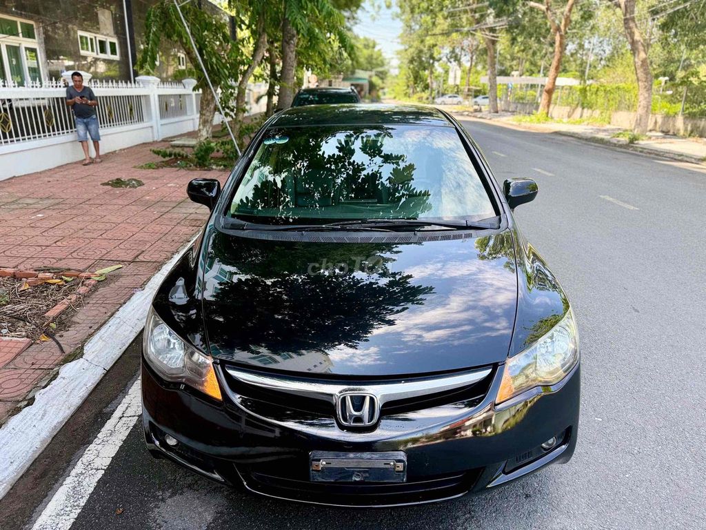 Honda Civic 2008 - ảnh 1