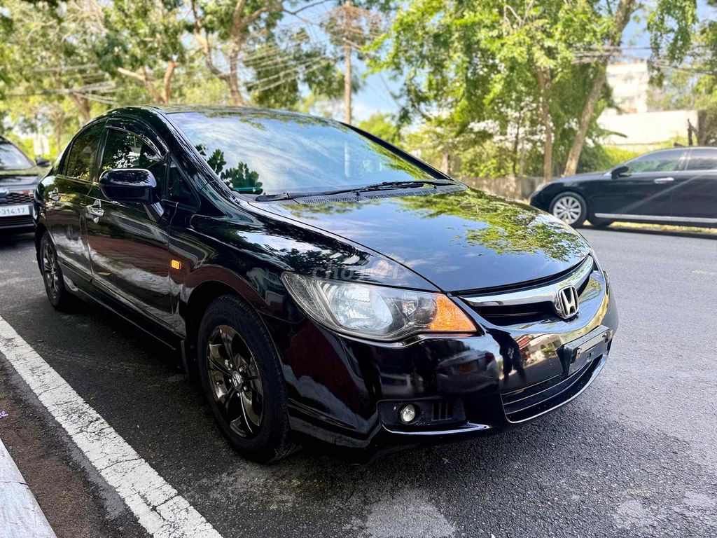 Honda Civic 2008 - ảnh 2