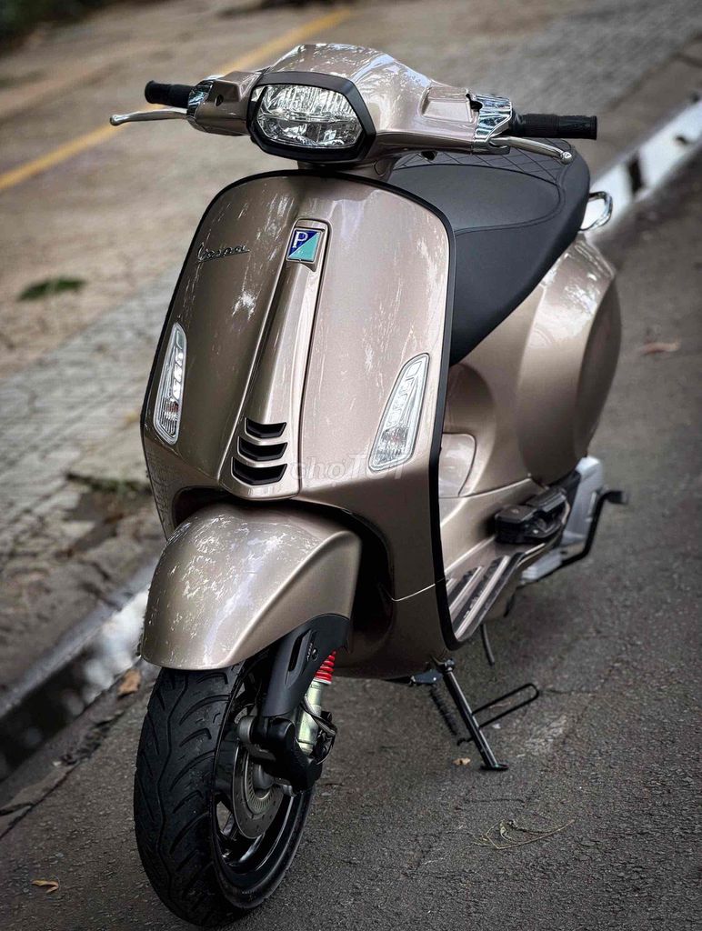 Vespa 2024 - ảnh 2