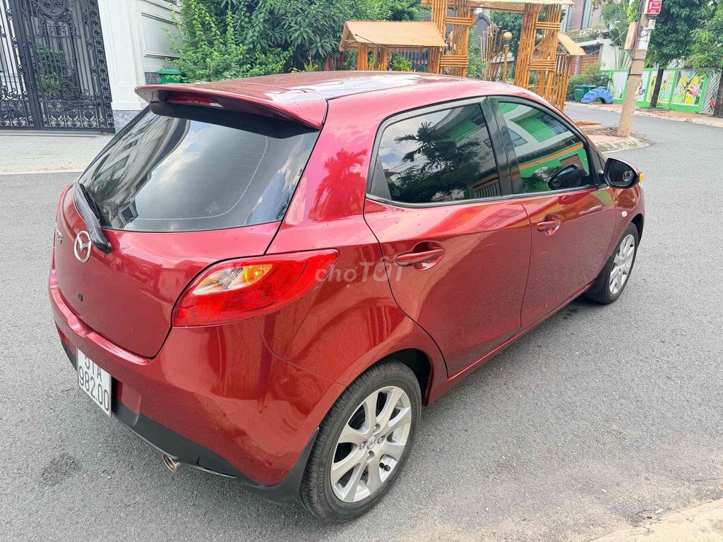 Mazda 2 2014 - ảnh 1