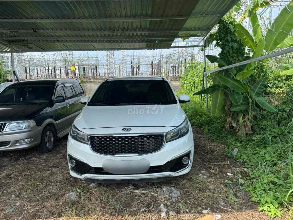 Kia Sedona 2016 - ảnh 1