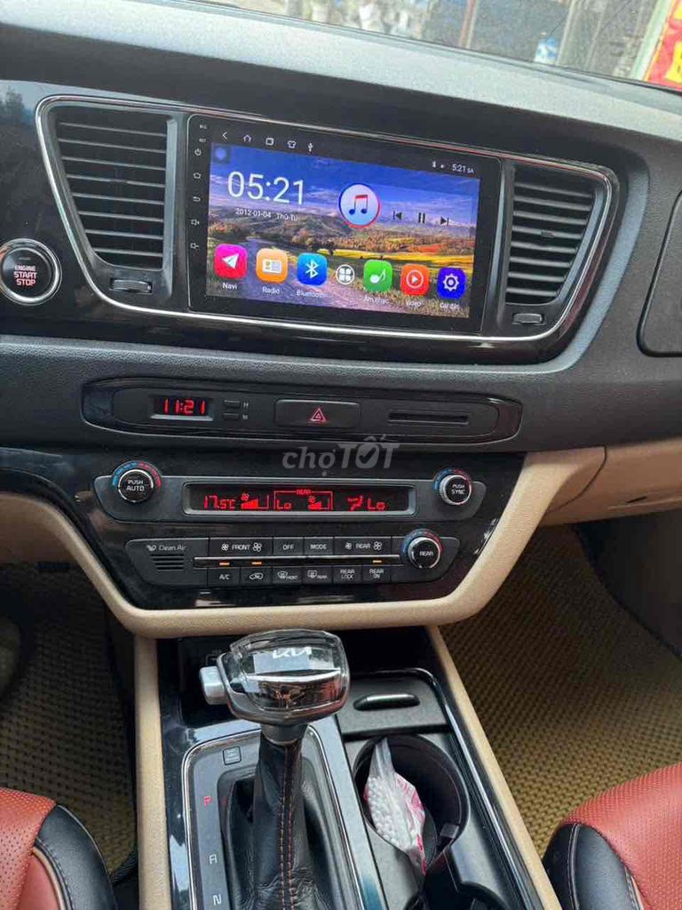 Kia Sedona 2016 - ảnh 4