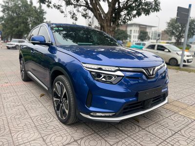 VinFast VF8 Plus 2023 - ảnh 1
