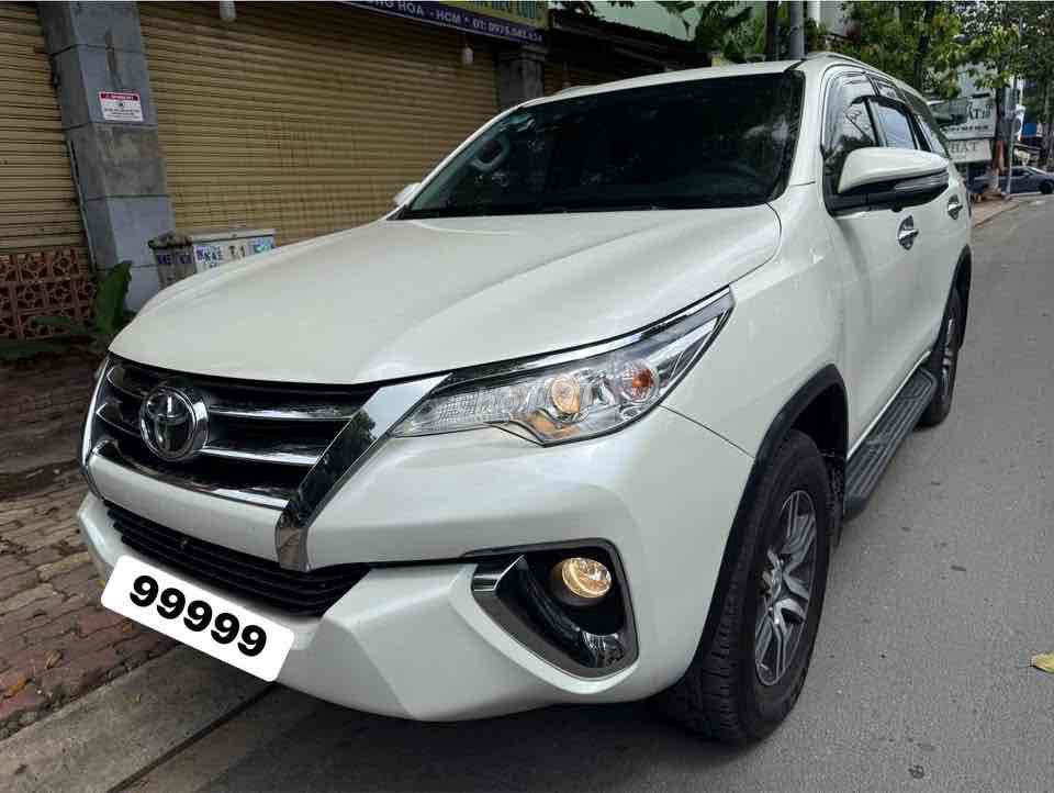 Toyota Fortuner 2017 - ảnh 2