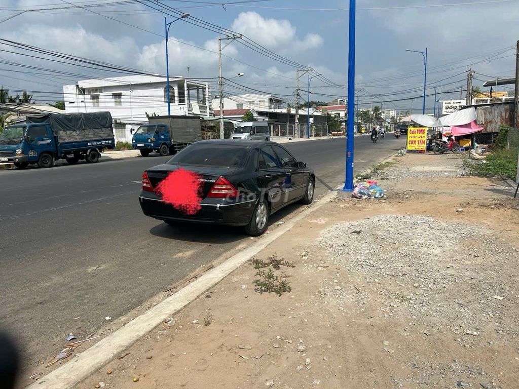 Mercedes-Benz 2004 - ảnh 1