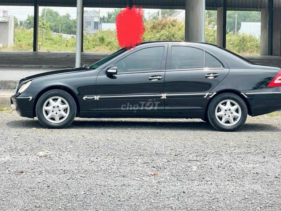 Mercedes-Benz 2004 - ảnh 2