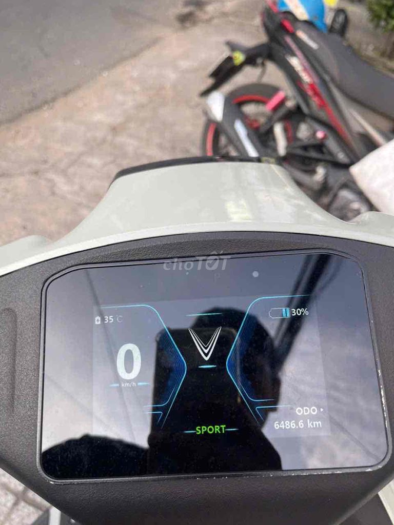 VinFast Verox 2025 - ảnh 3