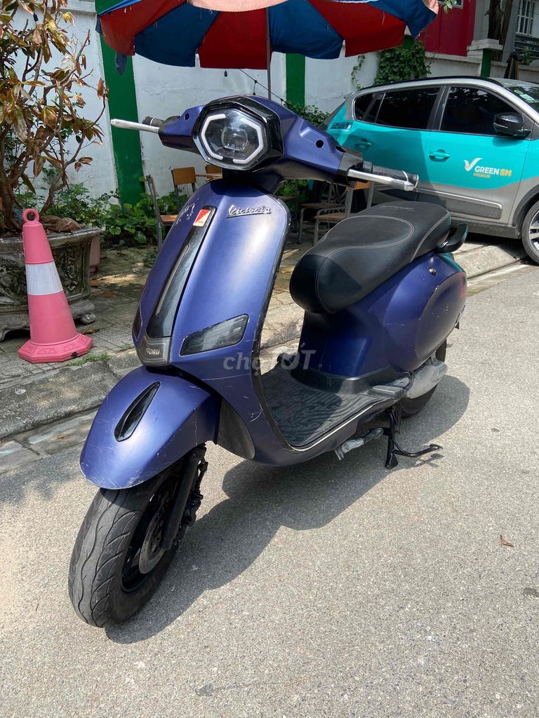 Vespa 2023 - ảnh 1