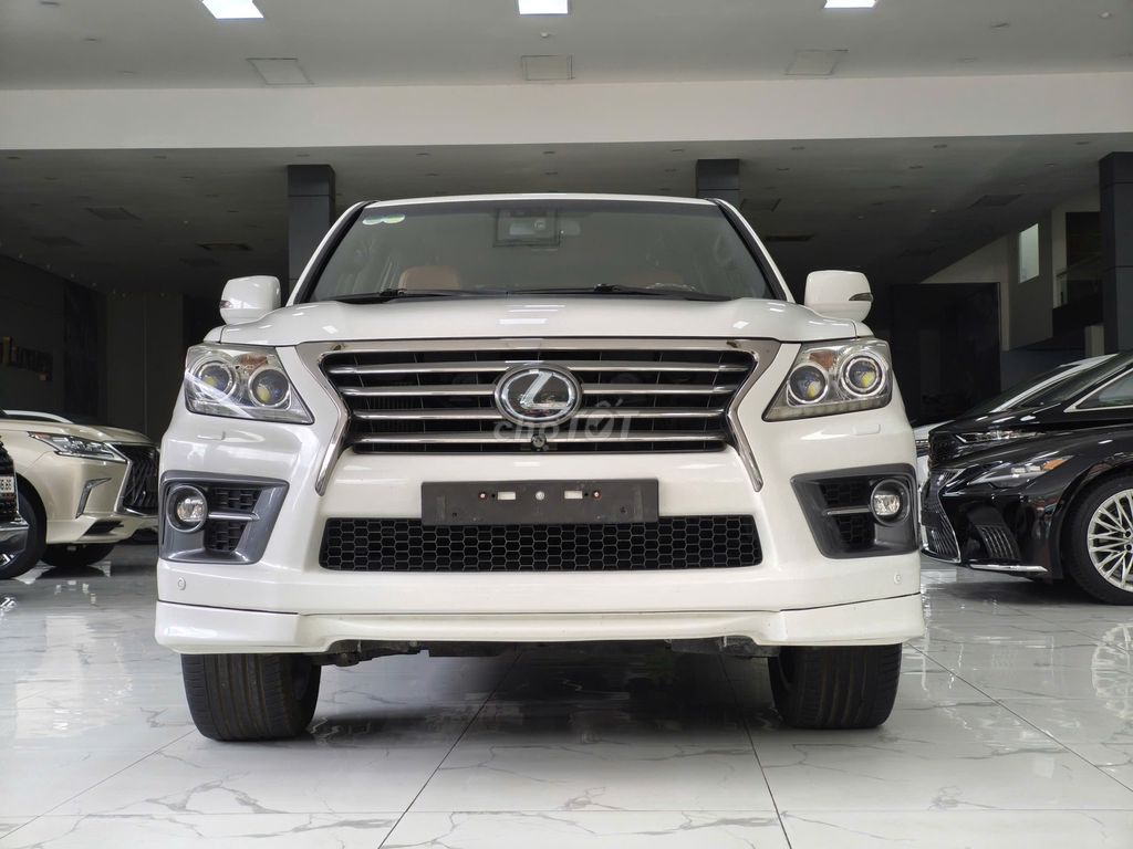 Lexus LX 2013 - ảnh 1